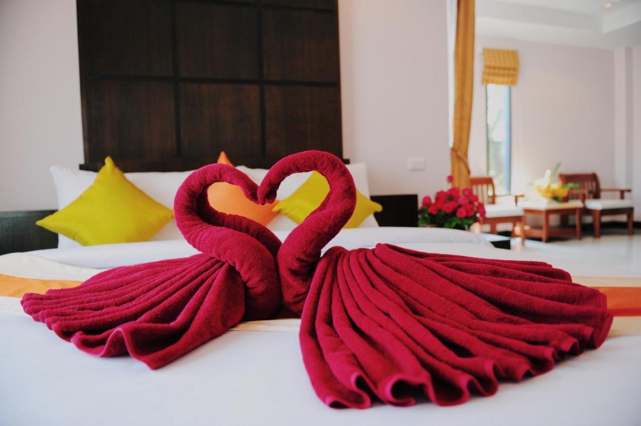 Ice Kamala Beach Hotel Bagian luar foto