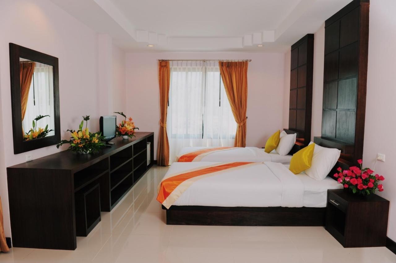 Ice Kamala Beach Hotel Bagian luar foto